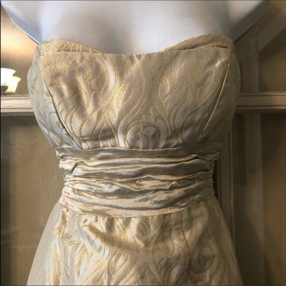 Nicole Miller Strapless Dress - Picture 4 of 6